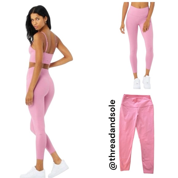 ALO Yoga Pants - ALO Pink Airlift 7/8 Legging